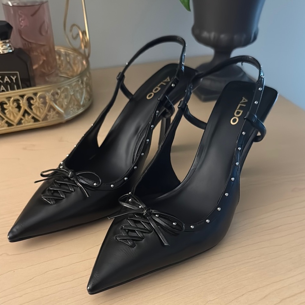 Aldo Black Stiletto Heels Elegant Design